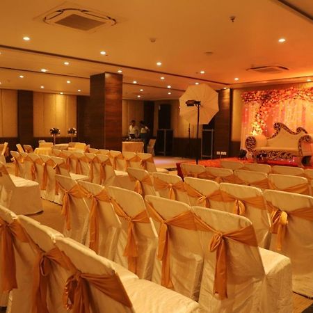 County Inn Vaishali Nagar, Jaipur Buitenkant foto